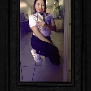 Meet your Posher, Deysi